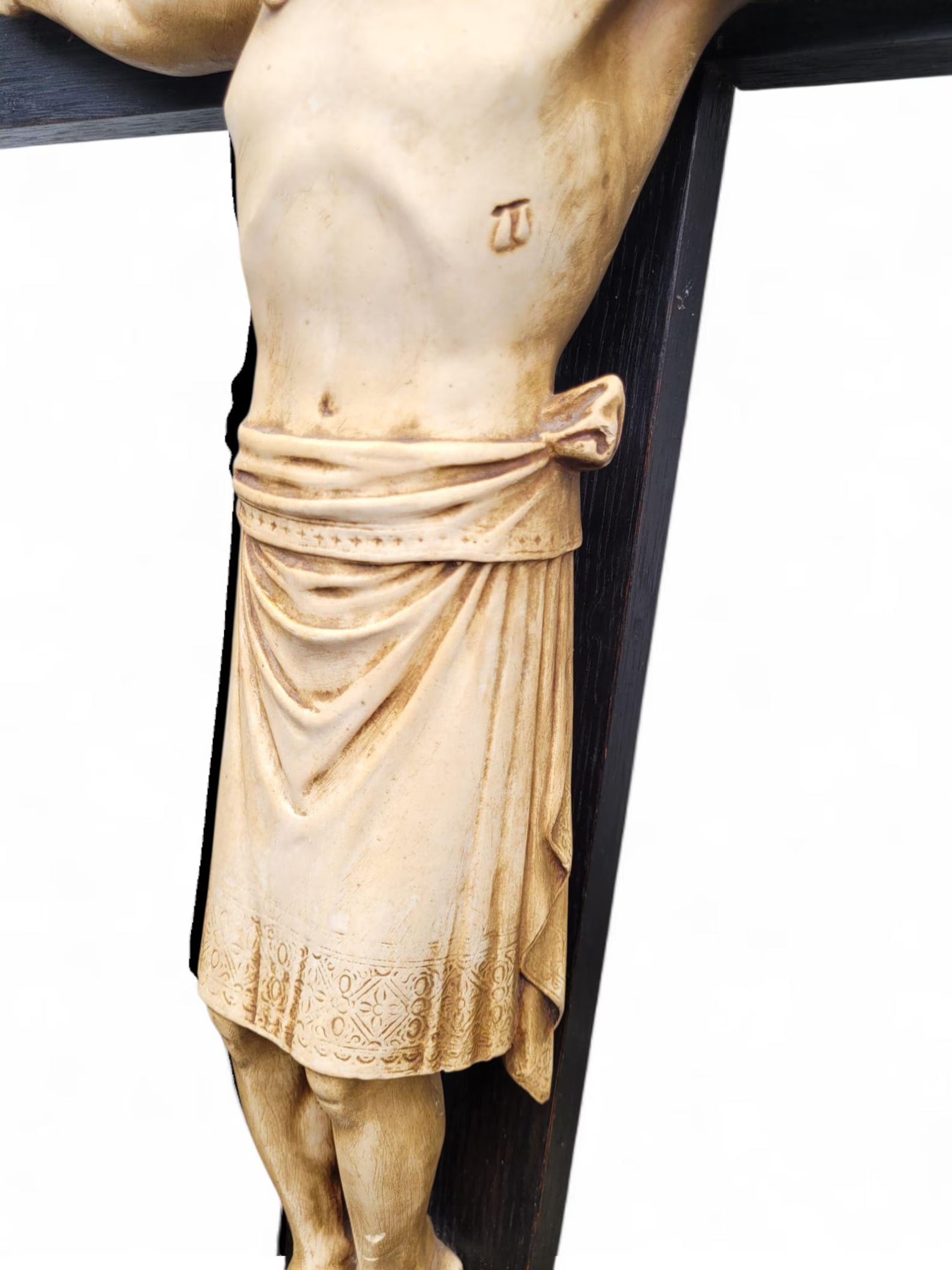 Giltu by Sacrameant gold